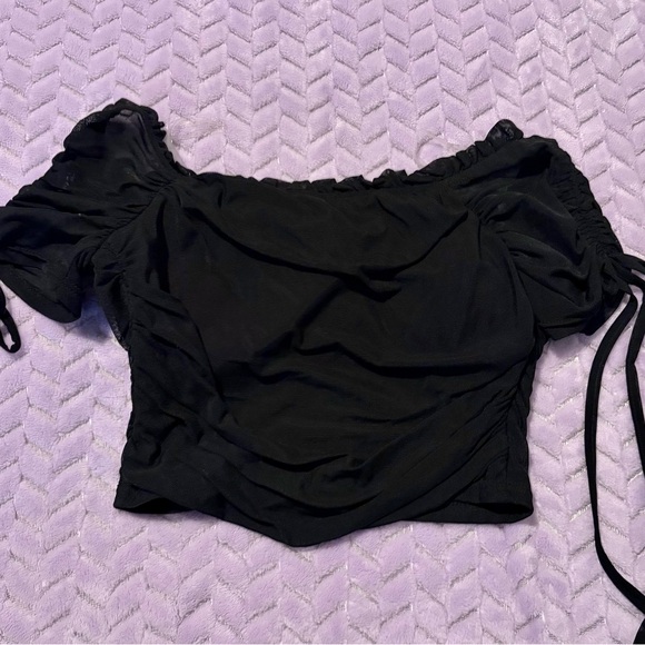 Windsor Black Cinch-Shoulder Corset Top - Picture 2 of 3